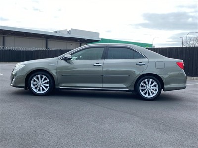 2013 Toyota Camry - Thumbnail