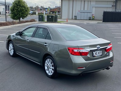 2013 Toyota Camry - Thumbnail