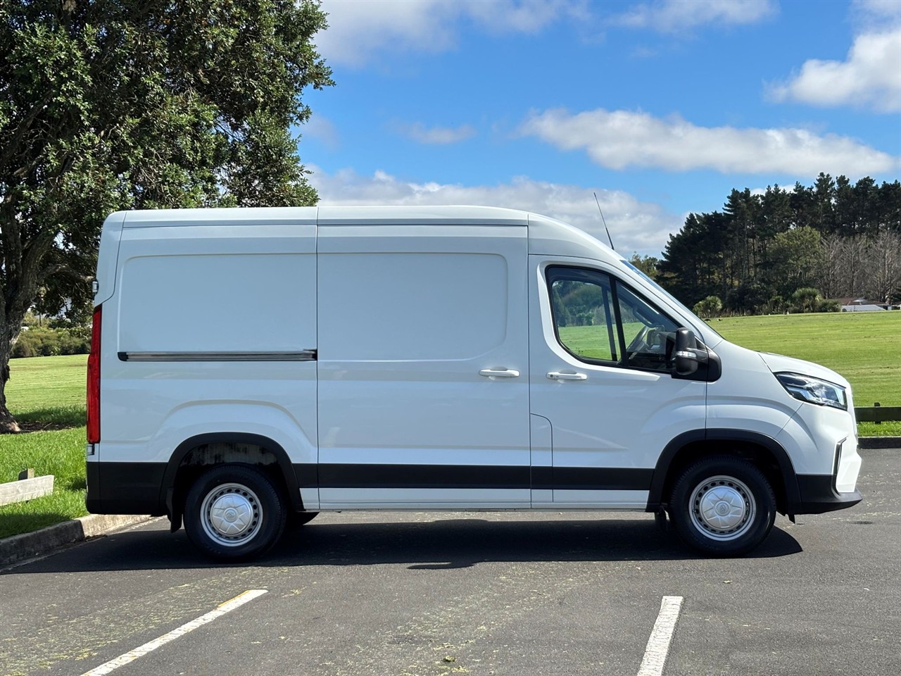 2023 LDV Deliver 9