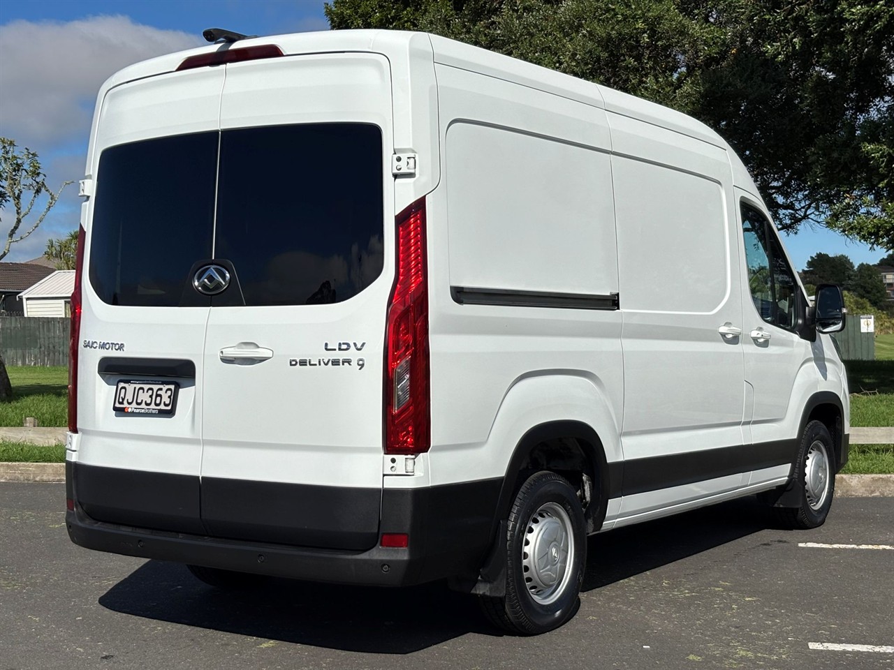 2023 LDV Deliver 9