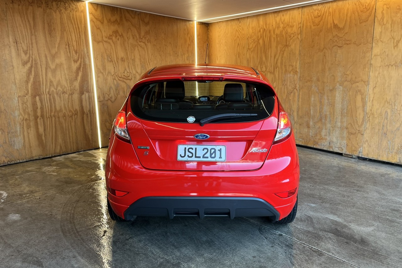 2014 Ford Fiesta