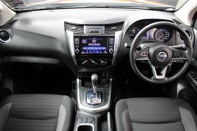 2021 Nissan Navara - Thumbnail