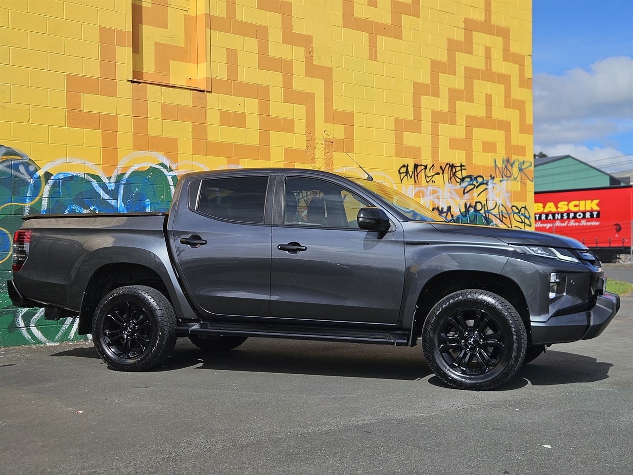 2020 Mitsubishi Triton
