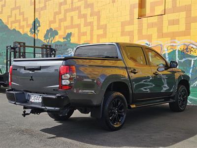 2020 Mitsubishi Triton - Thumbnail