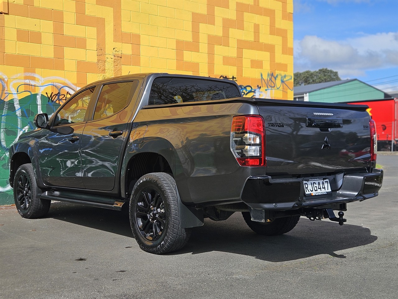 2020 Mitsubishi Triton