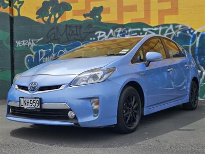 2012 Toyota Prius - Thumbnail