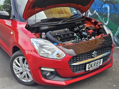 2024 Suzuki Swift - Thumbnail