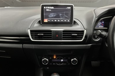 2014 Mazda Axela - Thumbnail