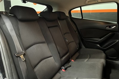 2014 Mazda Axela - Thumbnail