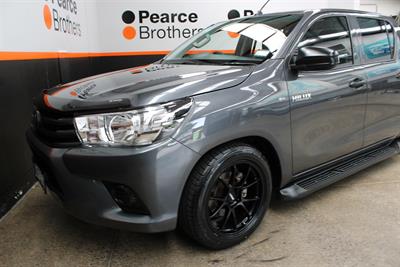 2020 Toyota Hilux - Thumbnail
