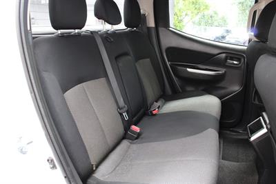 2022 Mitsubishi Triton - Thumbnail