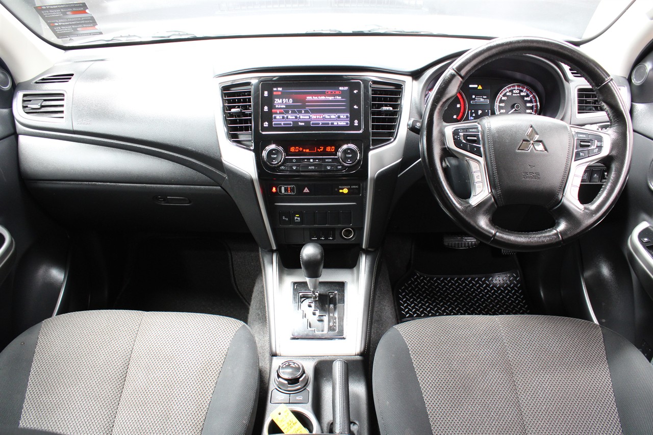 2022 Mitsubishi Triton