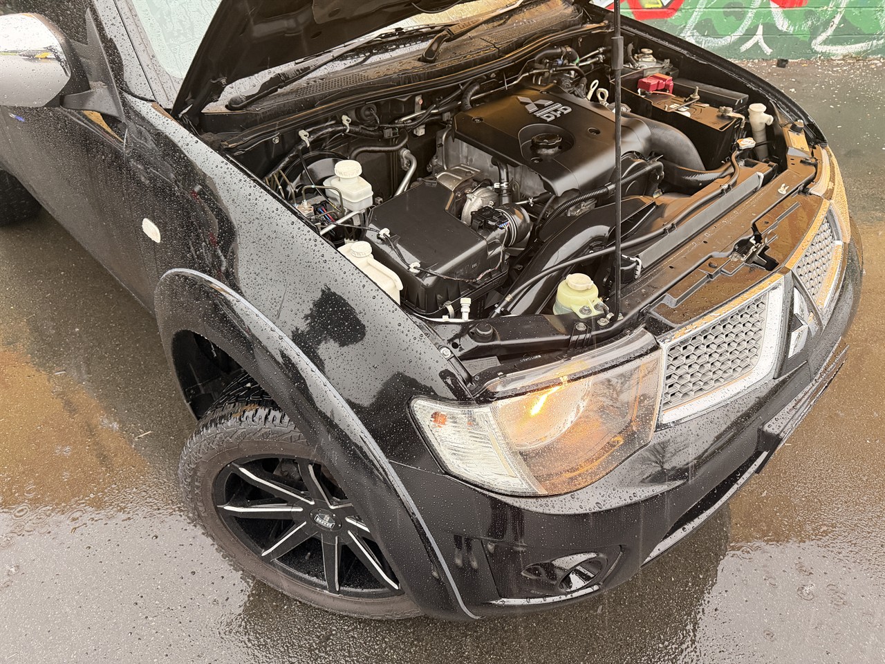 2014 Mitsubishi Triton