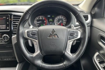2022 Mitsubishi Triton - Thumbnail