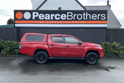2022 Mitsubishi Triton - Thumbnail