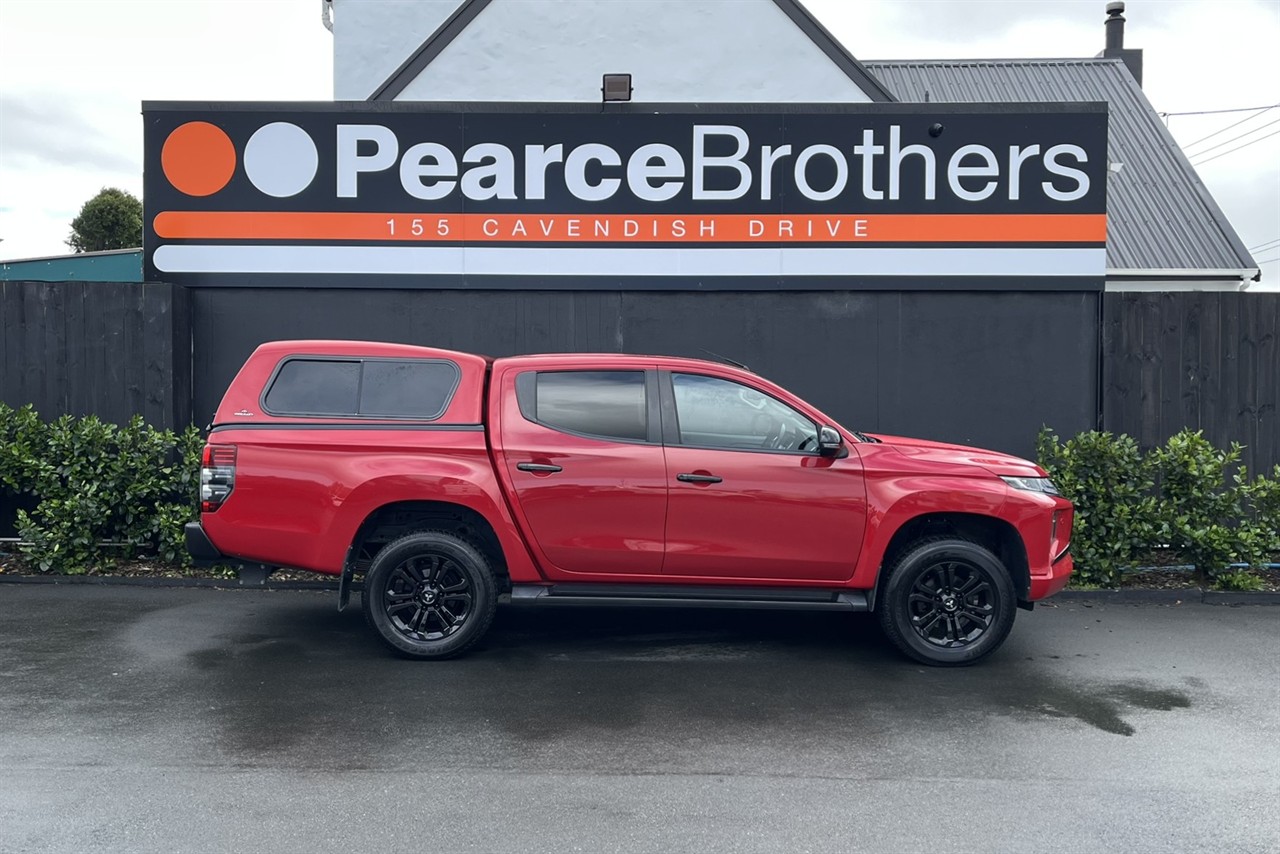 2022 Mitsubishi Triton