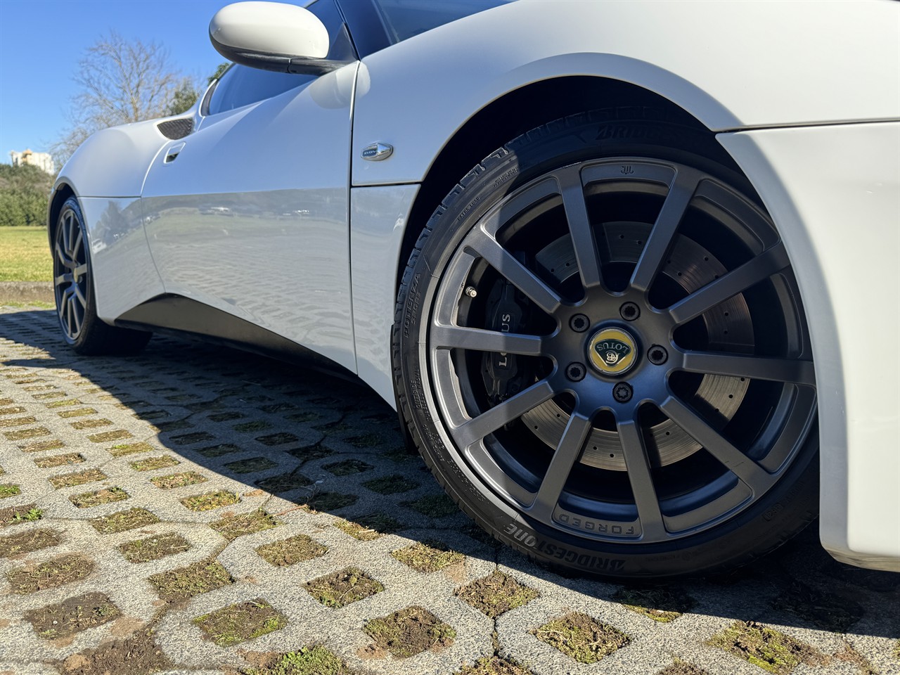 2011 Lotus Evora