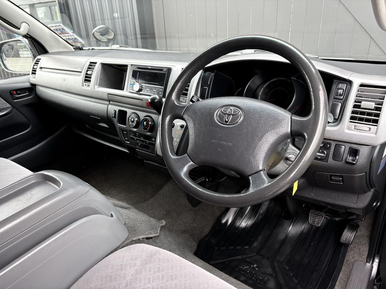 2010 Toyota Hiace