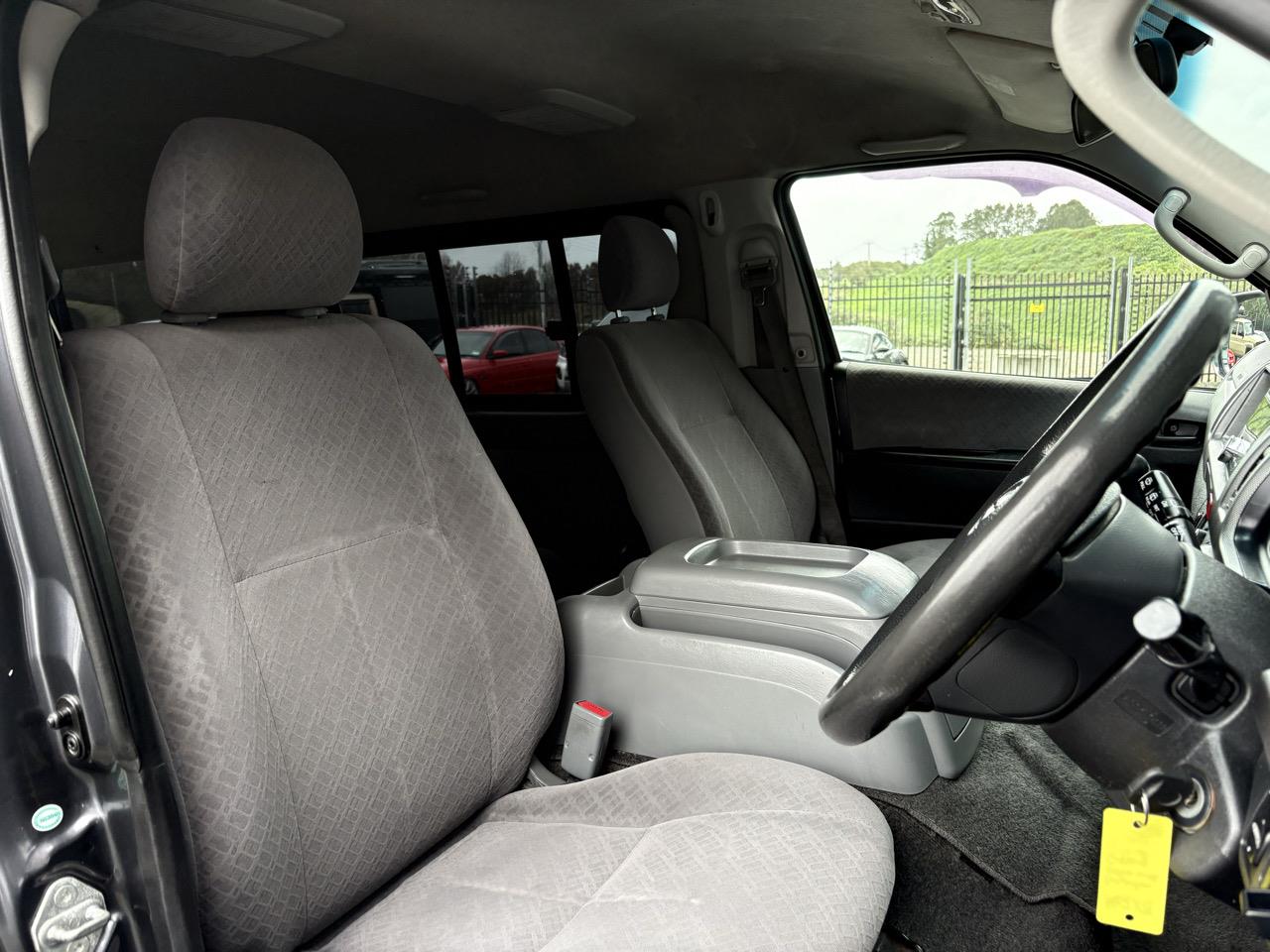 2010 Toyota Hiace