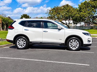 2018 Nissan X-Trail - Thumbnail