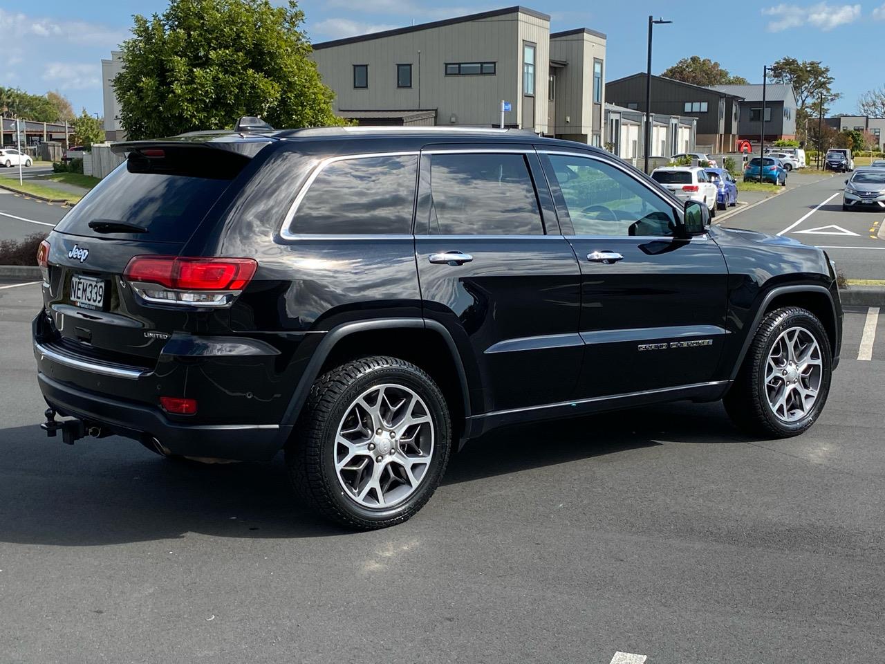 2020 Jeep GRAND CHEROKEE