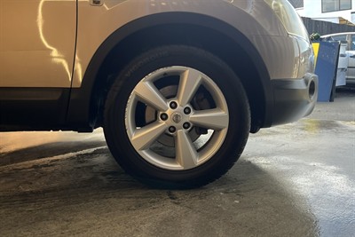 2007 Nissan Dualis - Thumbnail