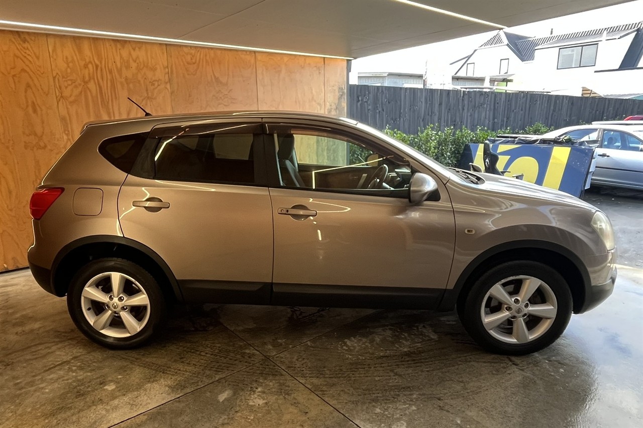 2007 Nissan Dualis