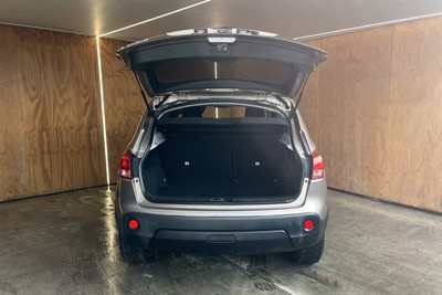 2007 Nissan Dualis - Thumbnail