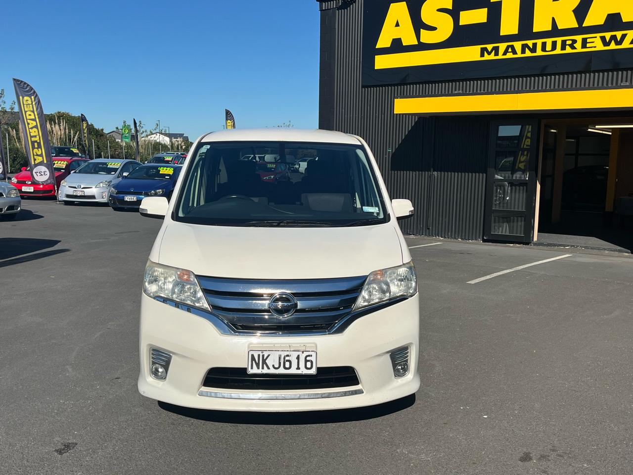 2013 Nissan Serena