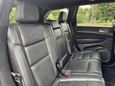 2016 Jeep GRAND CHEROKEE - Thumbnail