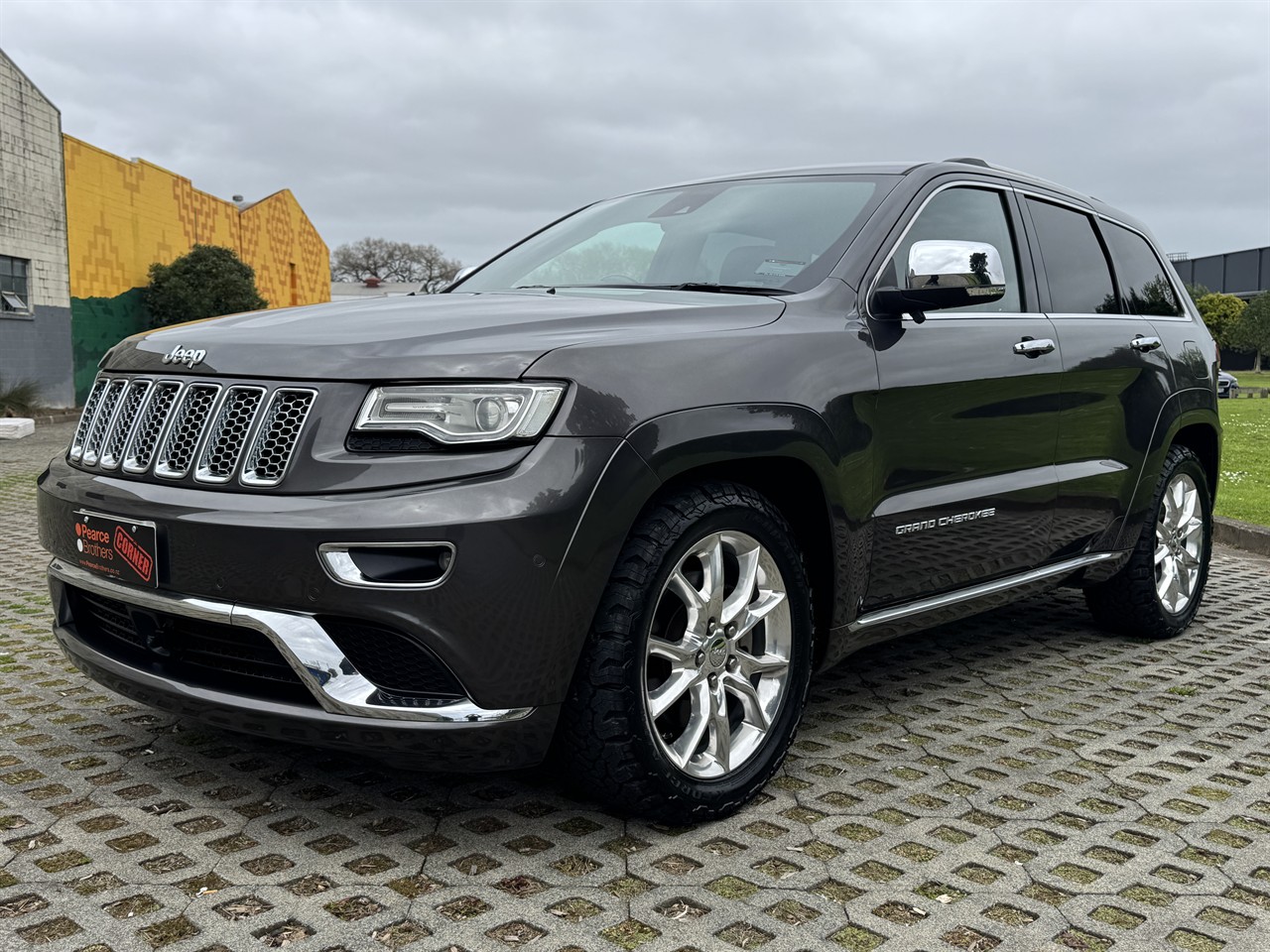 2016 Jeep GRAND CHEROKEE
