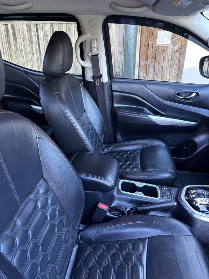 2021 Nissan Navara