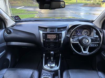 2021 Nissan Navara - Thumbnail