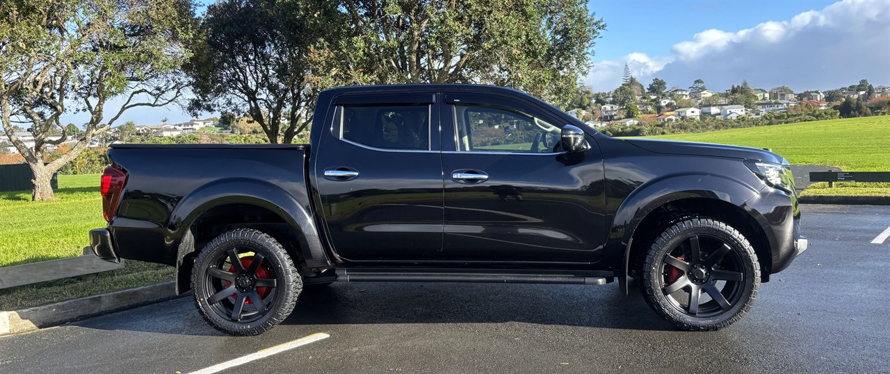 2021 Nissan Navara