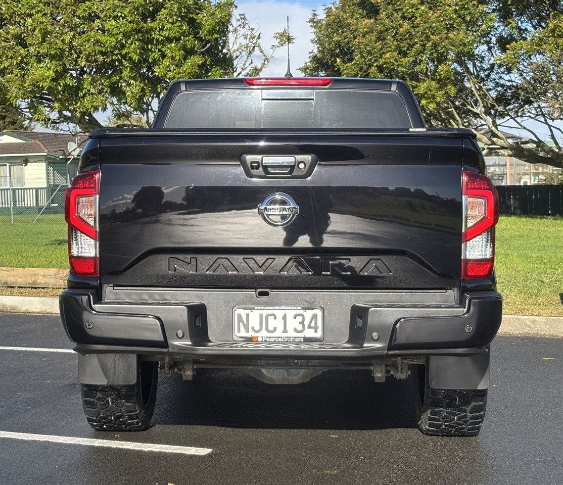 2021 Nissan Navara