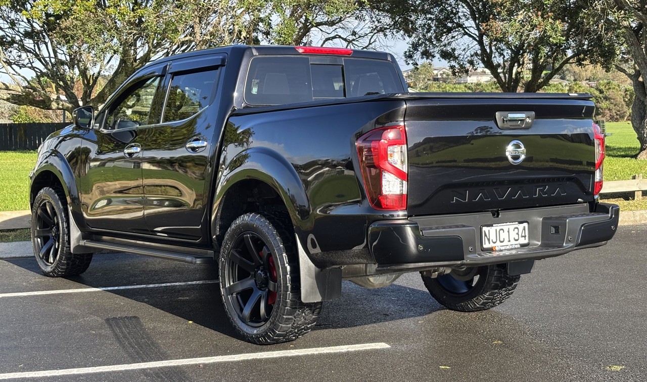 2021 Nissan Navara