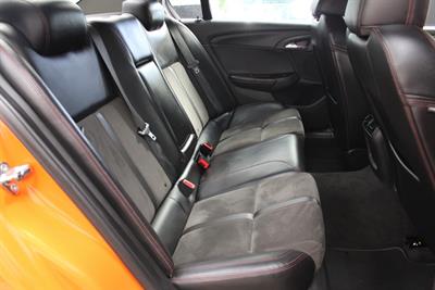 2014 Holden COMMODORE - Thumbnail