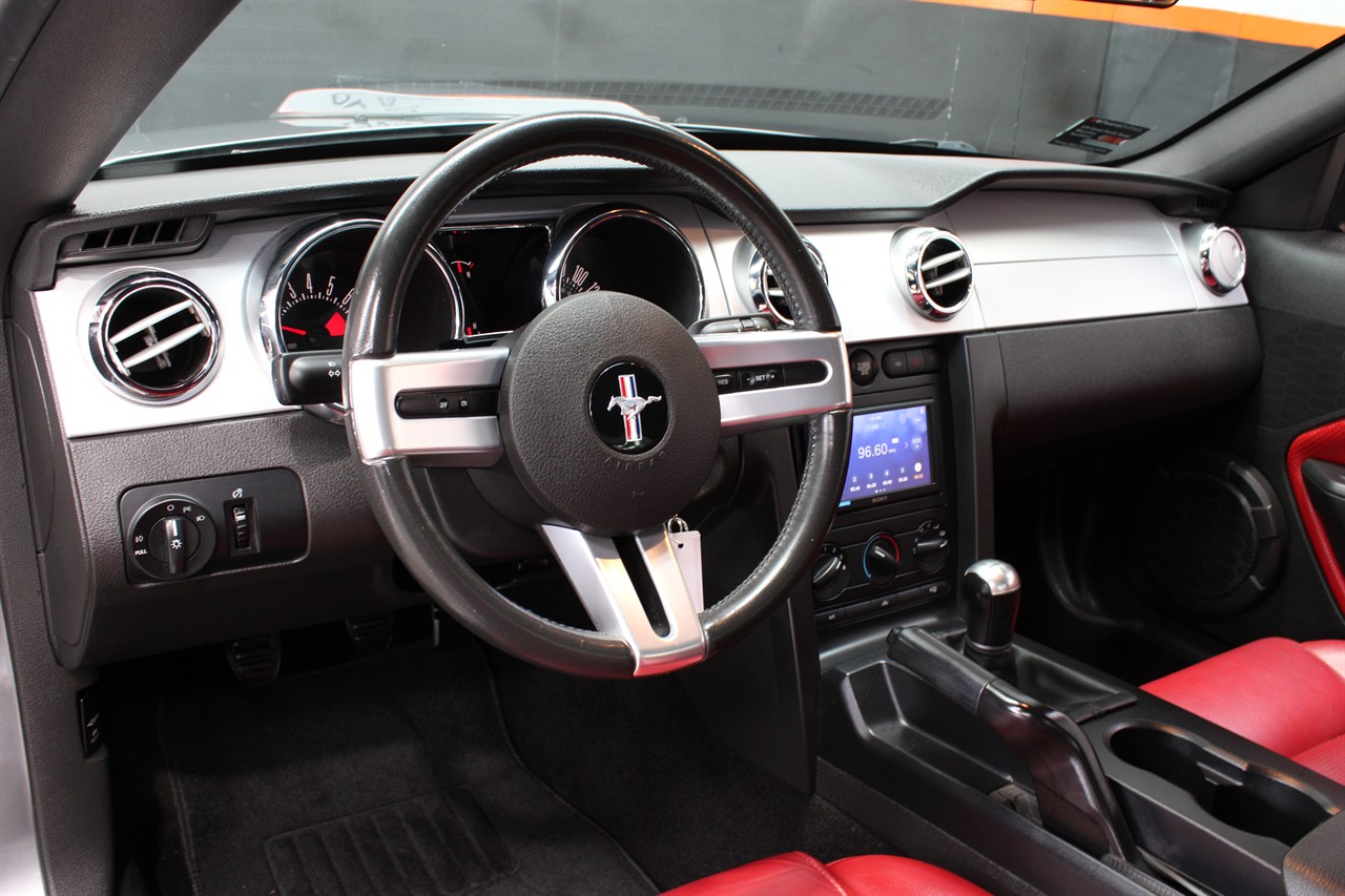 2005 Ford Mustang