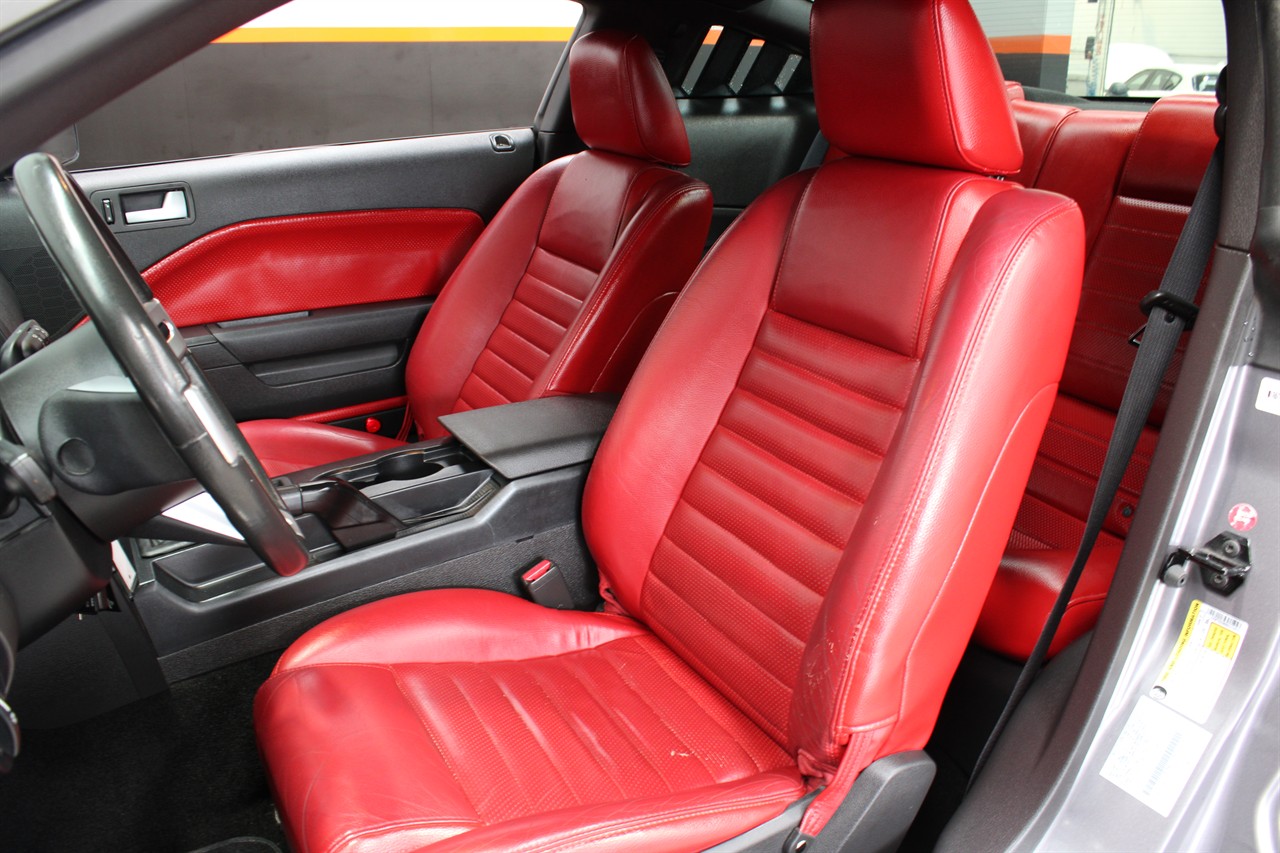 2005 Ford Mustang