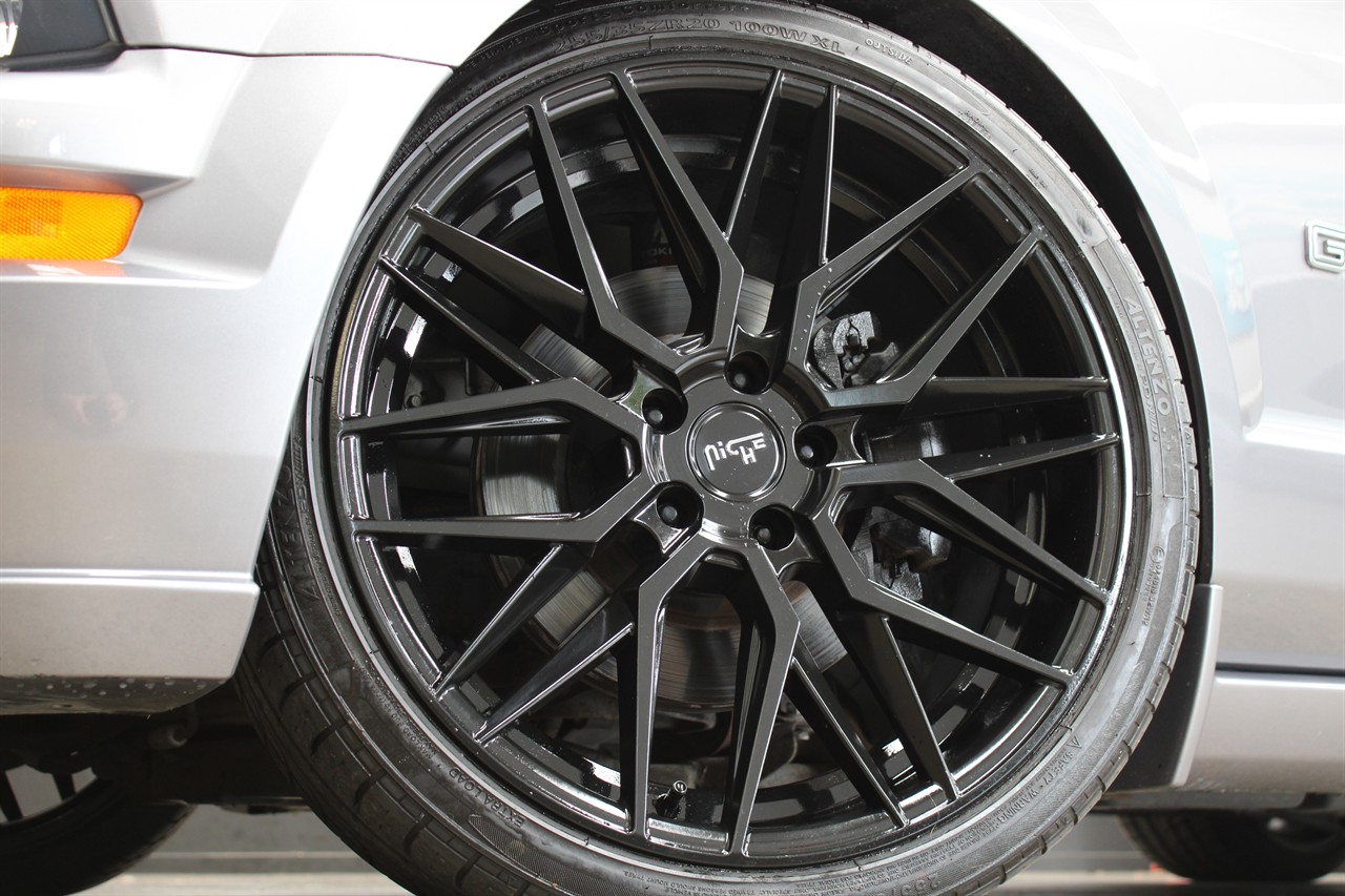 2005 Ford Mustang