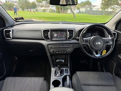 2018 Kia SPORTAGE - Thumbnail