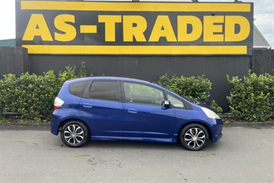 2008 Honda FIT - Thumbnail