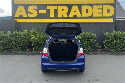 2008 Honda FIT - Thumbnail
