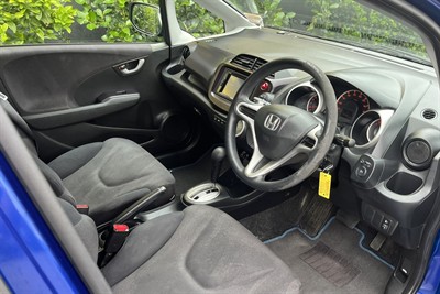 2008 Honda FIT - Thumbnail