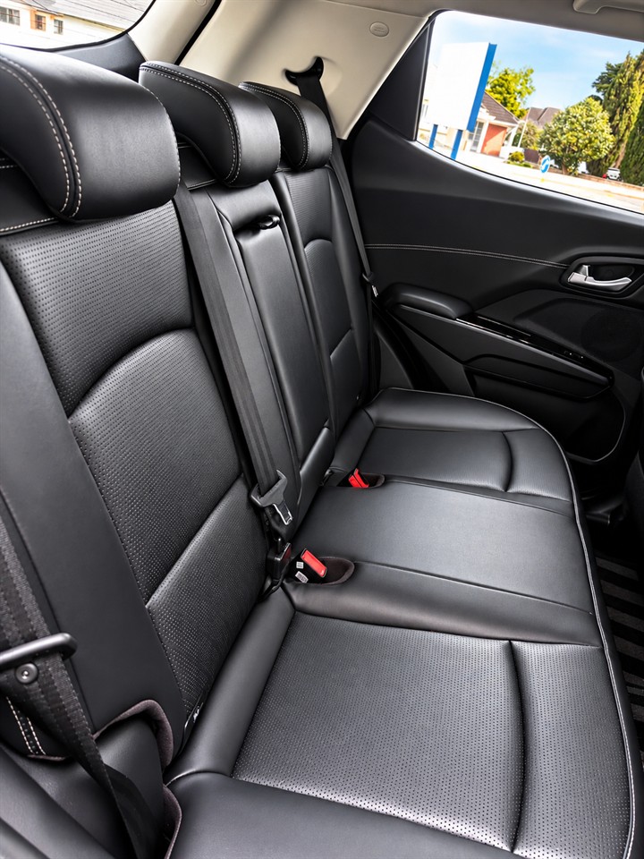 2025 Mahindra XUV 3XO