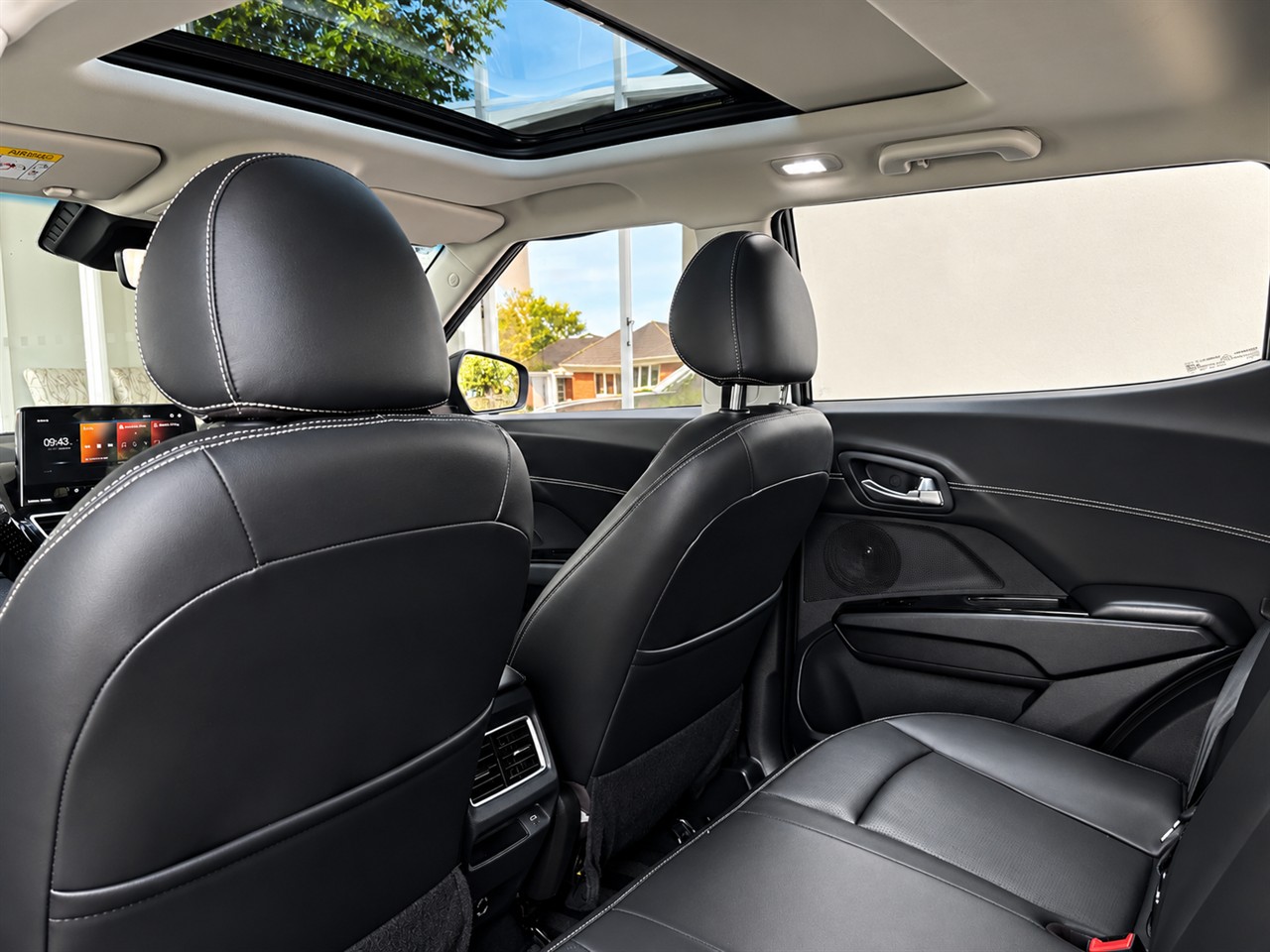 2025 Mahindra XUV 3XO