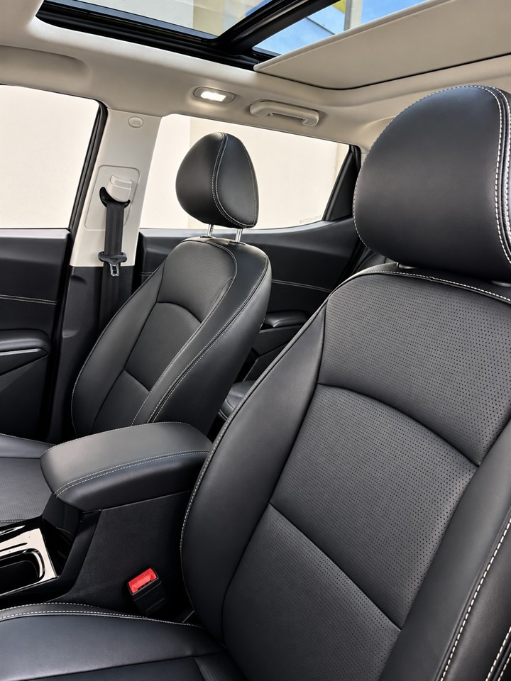 2025 Mahindra XUV 3XO