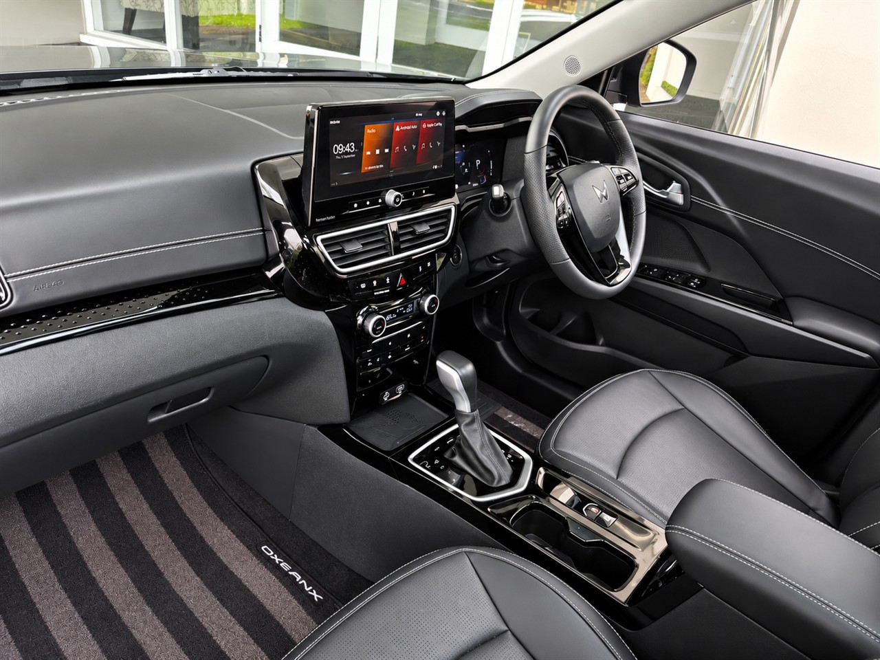 2025 Mahindra XUV 3XO