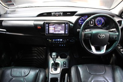 2017 Toyota Hilux - Thumbnail
