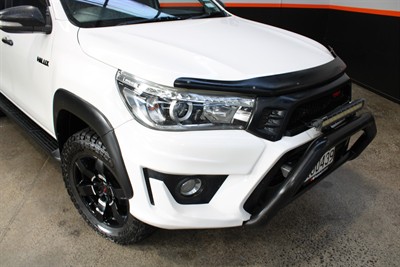 2017 Toyota Hilux - Thumbnail
